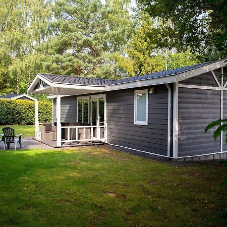 Modern Chalet With Covered Terrace In Nature Ренен Екстер'єр фото